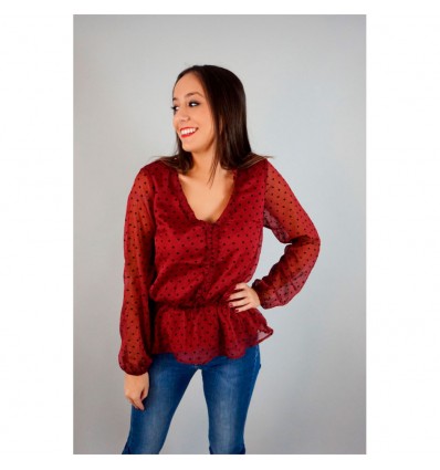 CAMISA M/L CON DETALLE VOLANTE EN CUELLO